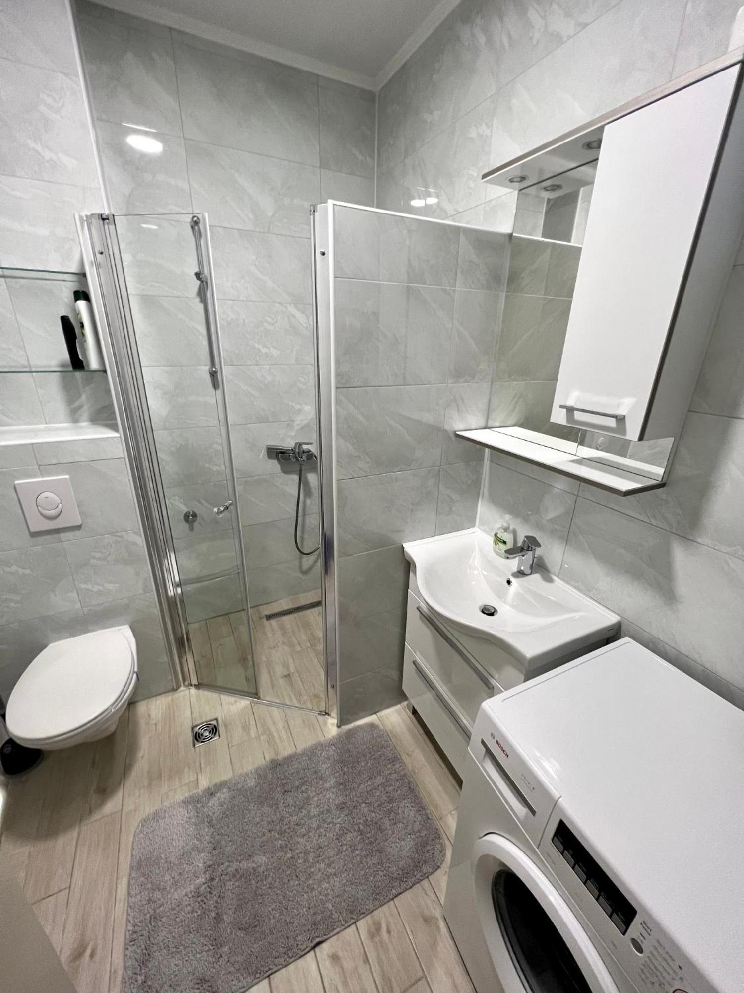 Apartment Ana 4+2 Makarska Kültér fotó