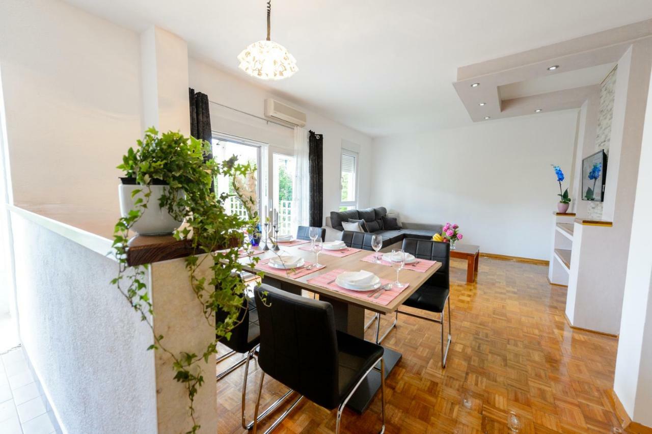 Apartment Ana 4+2 Makarska Kültér fotó