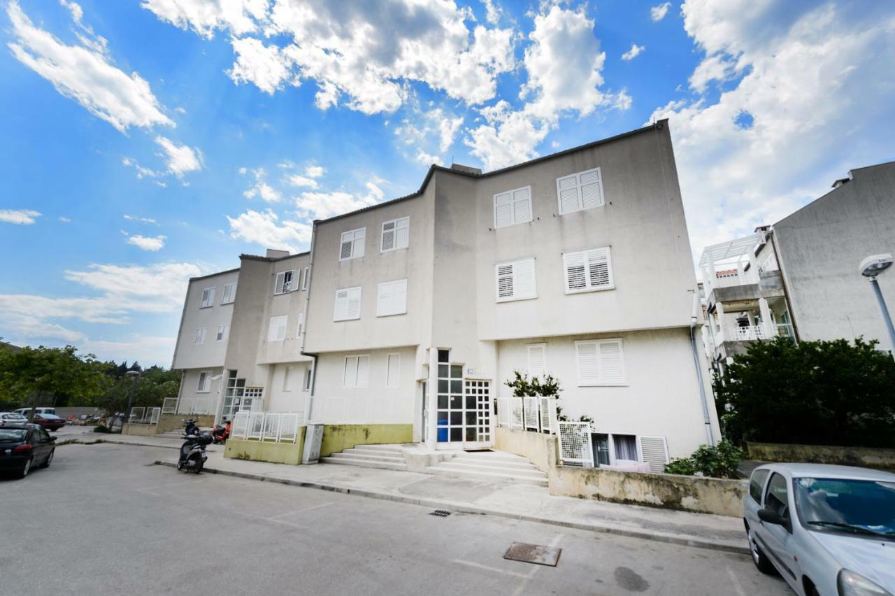 Apartment Ana 4+2 Makarska Kültér fotó