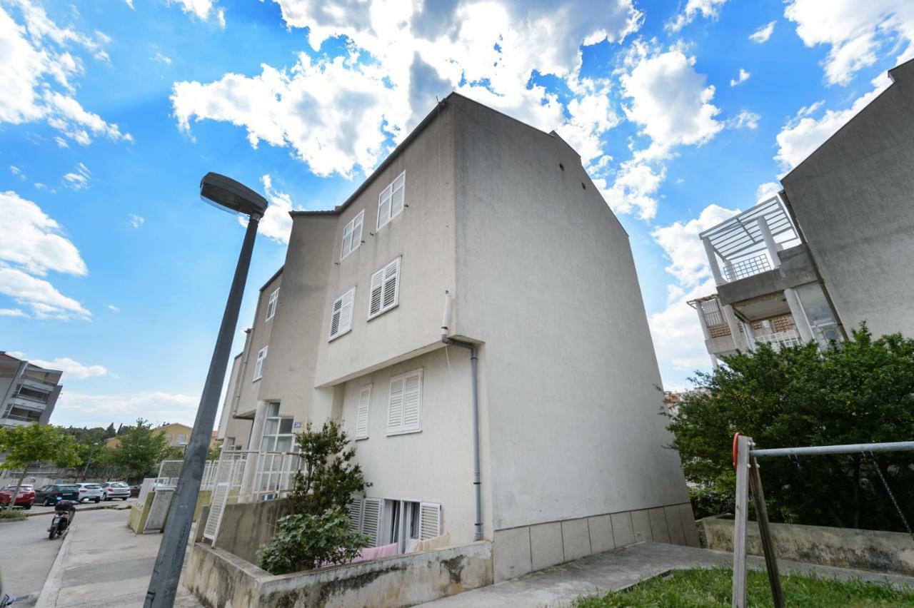 Apartment Ana 4+2 Makarska Kültér fotó